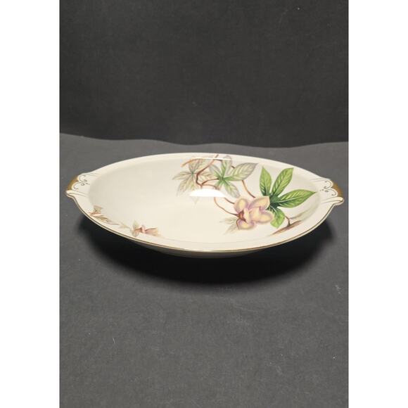 Meito China Woodrose Oval Serving Bowl White Japan Floral Gold Trim Handled - Picture 2 of 8